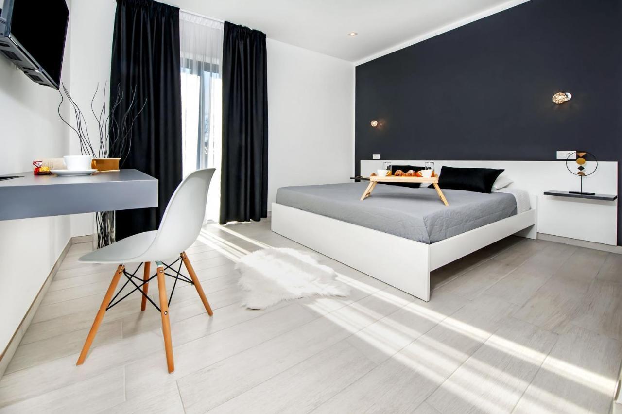Villa Xo Ровинь Экстерьер фото