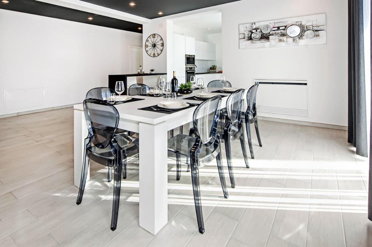 Villa Xo Ровинь Экстерьер фото